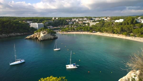 Beach Photo Hotel cerca de Cala Galdana